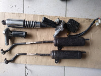 Piagio moped deli: 2 kom.novi izpuh;HONDA CX500 nožnik+regler