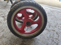 Prodam platisca z dobrim gumami