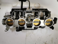 Suzuki gsxr 1000 2009-2016 throttle body kolektor injektorji vbrizg