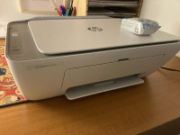 Tiskalnik HP DeskJet 2720e + 2x nov toner/kartuše