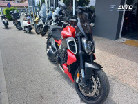 Ducati DIAVEL V4