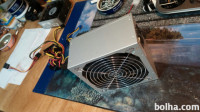 Računalniški napajalnik 550W