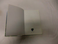 KNJIGA IZ DEŽELE JURIJA VEGE