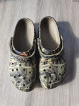 crocs 42