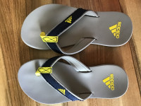 Fantovski natikači Adidas 33-34