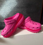CROCS 38 - 39  / W8