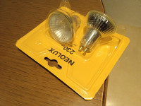 Halogenska žarnica, 35W, GU10, 2700K