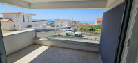 2 SOBNO STANOVANJE, 87.60 m2, Z DVORIŠČEM, POGLED NA MORJE