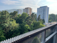 REZERVIRANO! 2,5-SOBNO OPREMLJENO STANOVANJE Z BALKONOM, 70,70 m2 m2