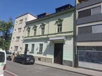 Celje, Miklošičeva ulica 6, Celje, prodamo poslovne prostore v centru