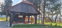 CELJE: Piknik pod kozolcem za druženje in zabavo