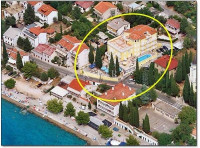 Crikvenica - Impresiven hotel v bližini morja