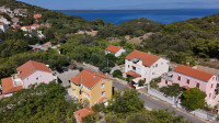 Ćunski, otok Lošinj – Prostorno in udobno stanovanje (61,49 m²)