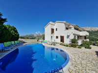 Hiša Batomalj, Baška, 414m2