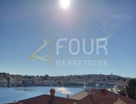 Hiša Mali Lošinj, 200m2