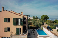 Hiša Sutomišćica, Preko, 235,40m2