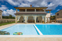 Hiša Svetvinčenat, 180m2