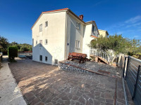 Hiša Veli vrh, Pula, 388m2