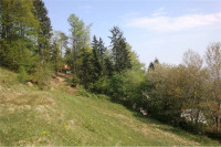 Hočko Pohorje -  prodamo komunalno urejeno parcelo