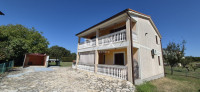 Istra, Loborika, družinska hiša, 280 m2, pomožni objekt