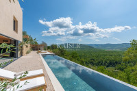Istra, Motovun - moderna vila s pogledom na Motovun