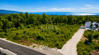 Istra, Peruški - gradbeno zemljišče 656m2 s projektom