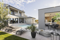 Istra - Poreč, luksuzna vila s pogledom na morje, bazenom in savno