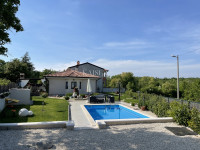 Istra - Višnjan, očarljiva hiša z bazenom