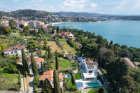 IZJEMNA GRADBENA PRILOŽNOST 100 m OD MORJA