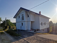 Prodamo izredno kakovostno hišo na Zgornji Velki z izrednim razgledom