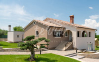 Labin 286m2