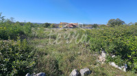 Labin 689m2