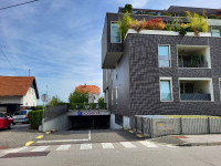 Lokacija garaže: Dunajska cesta 177, Ljubljana, Ježica,