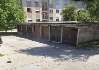 Lokacija garaže: Kolezija, 12 m2