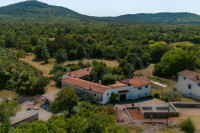 Lokacija hiše: Brje pri Komnu 750.00 m2