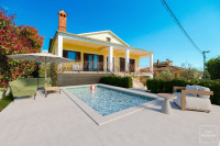 Lokacija hiše: Hrvaška - Umag, 420.00 m2