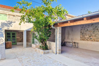 Lokacija hiše: Hrvaška - Ugljan, 113.00 m2