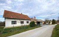 Lenart okolica, Sv. Andraž, samostojna hiša z gosp. poslopji
