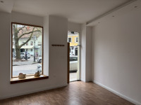 Oddam poslovni prostor Ljubljana Center, 23,3 m2