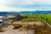 Lokacija poslovnega prostora: Logatec, 5050 m2