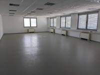 Oddaja poslovnega prostora: pisarne Škofja Loka, 206 m2