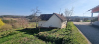 Mala hiška naprodaj v Boreči