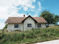MALA NEDELJA, HIŠA 49 m2, ZEMLJIŠČE 3894m2, bližina BIOTERME