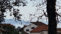 Matulji, izjemna lokacija, 2 gradbišči, blizu centra, razgled