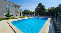 Novigrad 230m2