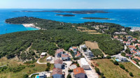 Prodaja stanovanja s parkirnim mestom, Štinjan!
