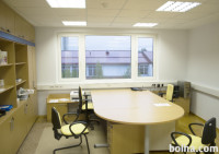 Oddam poslovni prostor (pisarna), Trzin, center