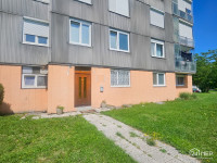 Oddamo manjši pritlični poslovni prostor: Tabor, 25 m2