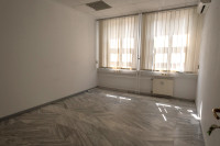 ODDAMO pisarno: Ptuj, 22 m2