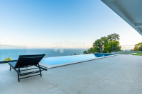 ODLIČNA MODERNA VILA S PANORAMSKIM RAZGLEDOM NA KVARNER